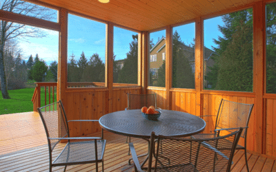 Savoring the Outdoors: The Allure of Screened-In Porches