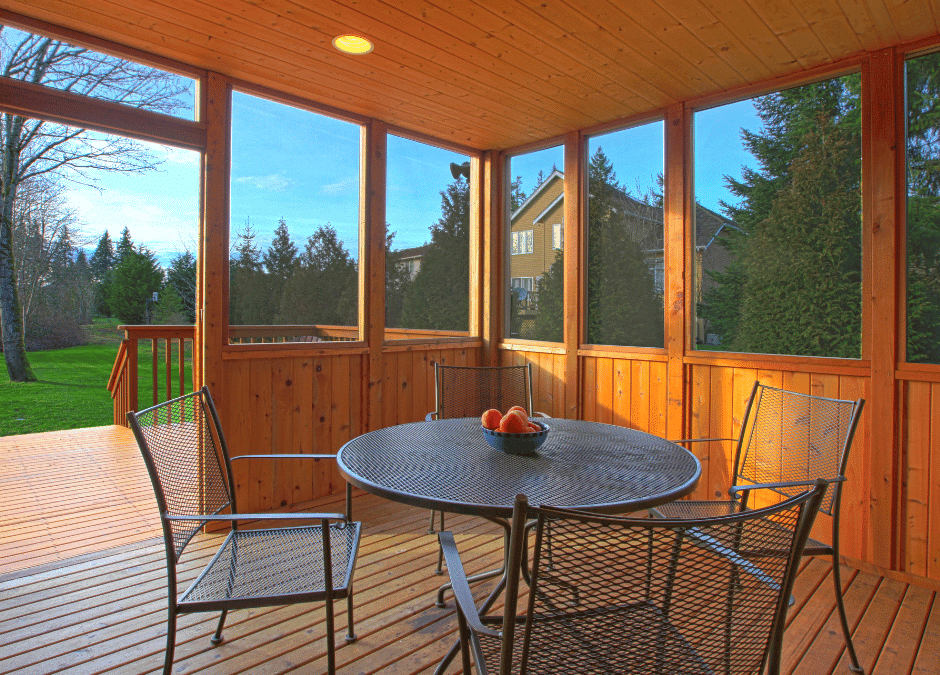 Savoring the Outdoors The Allure of Screened-In Porches Diamond Enclosures (1)